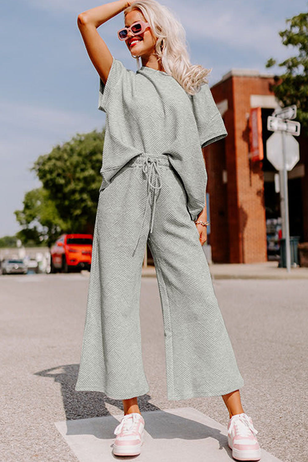 Gray Textured Loose Fit T Shirt and Drawstring Pants Set.