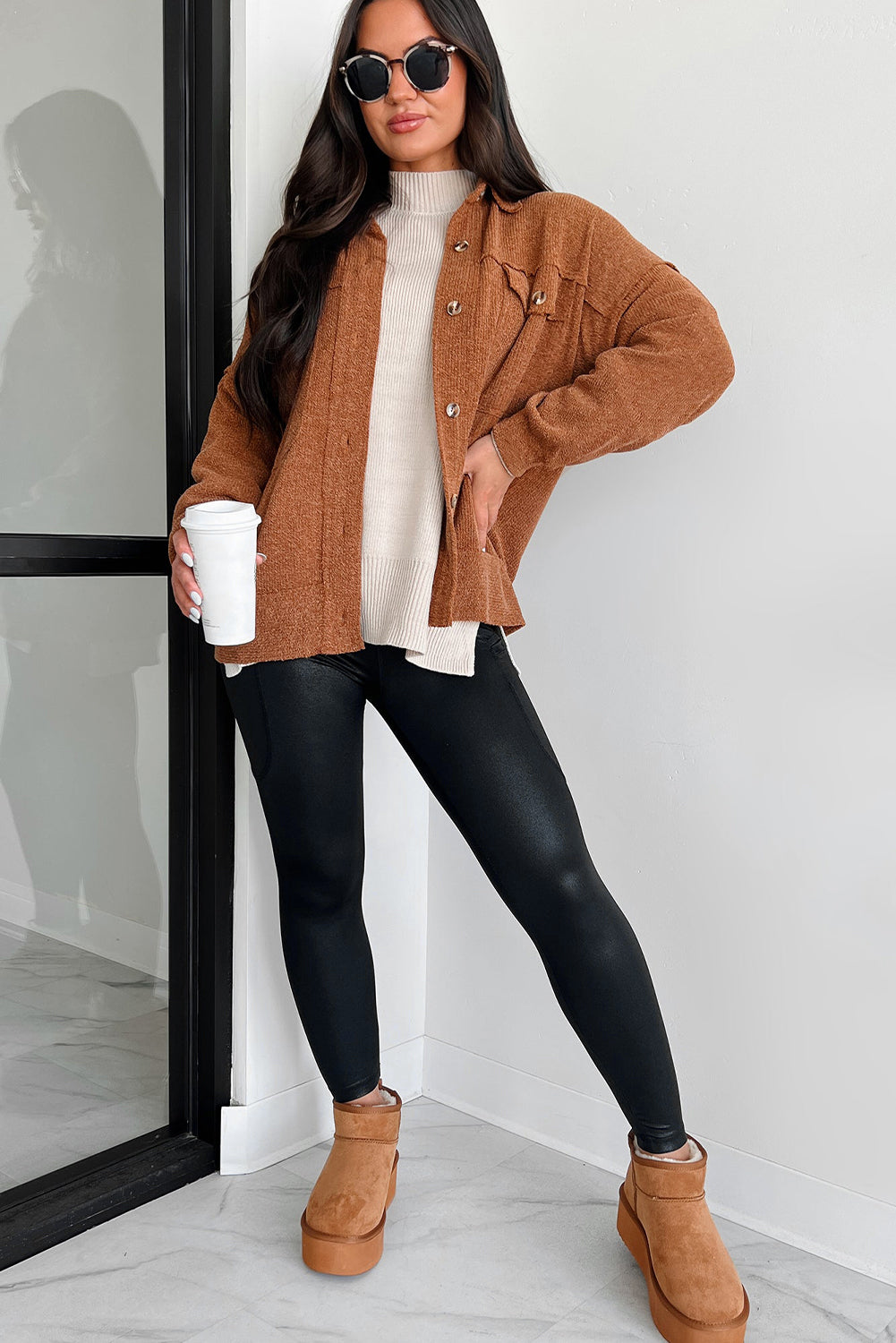 Black V Crossover High Waist Pocketed Leggings.