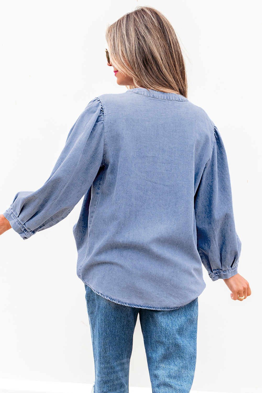 Myosotis Denim Front Pintuck Bow Tie Puff Sleeve Top.